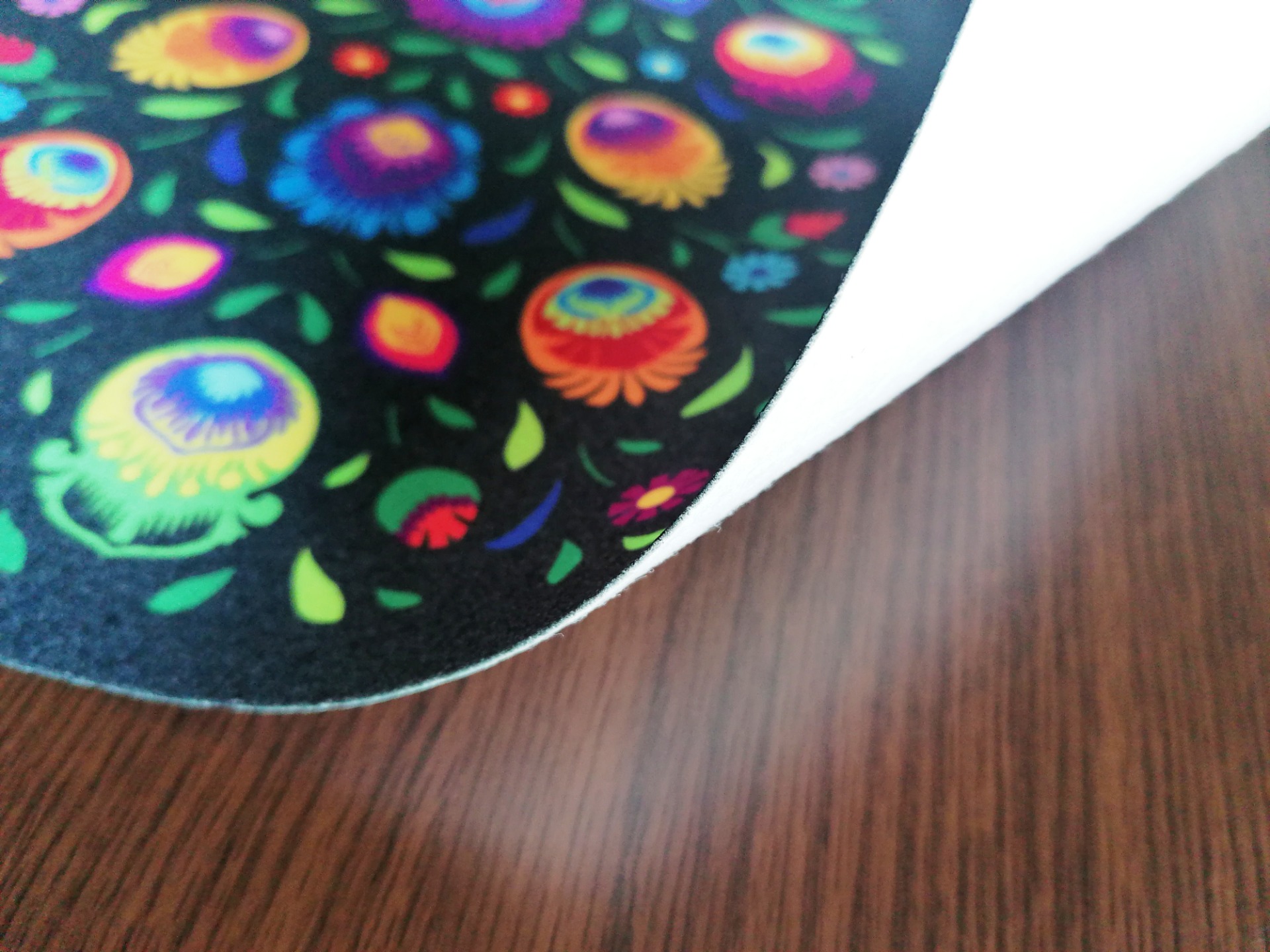 Jedálenská podložka pod tanier - graffiti folk 29x42