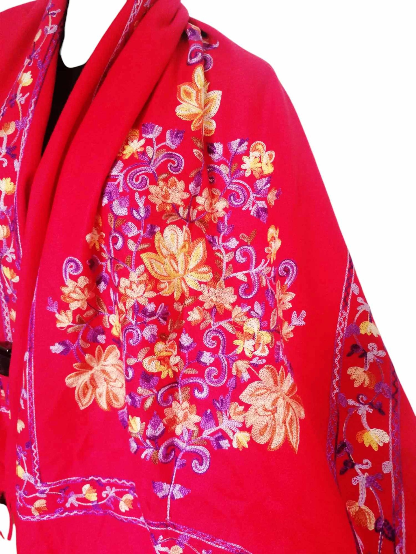 Dlhý hrubý teplý šál s ľudovou výšivkou - 70cm x 200cm - červený (fialové nite)