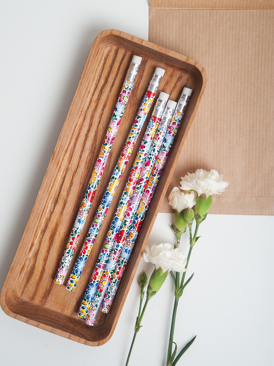 Ceruza kvetovaná 14893