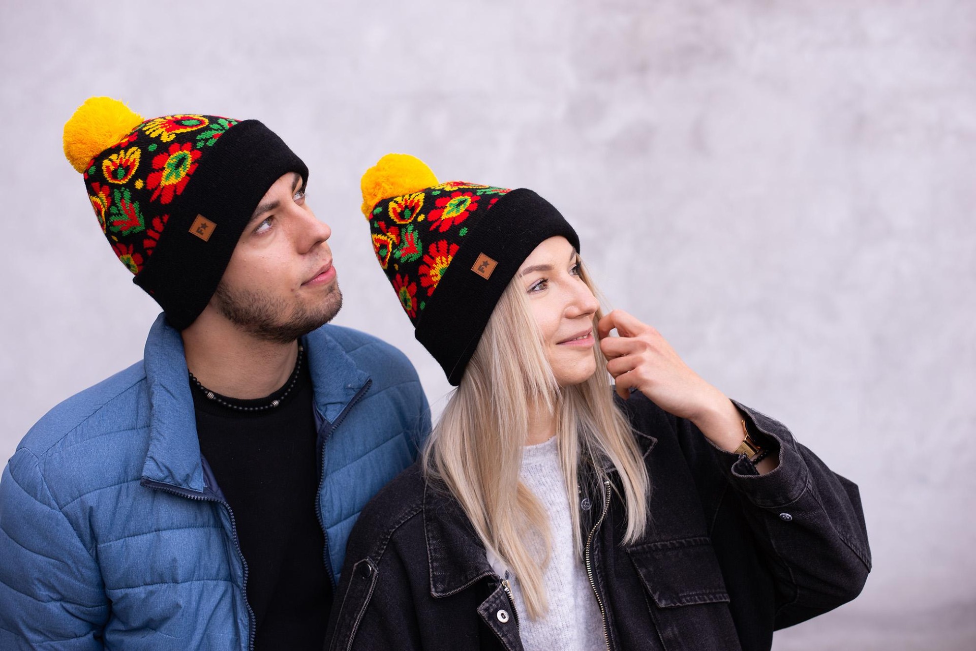 Zimná čiapka s ľudovým motívom - UNI žltá