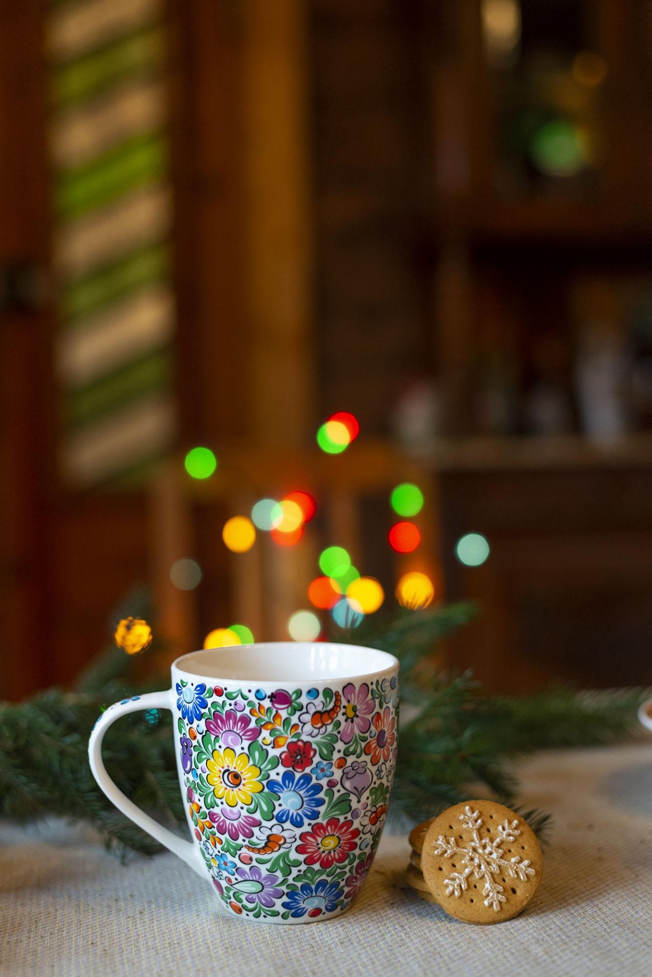 Hrnček v darčekovej krabičke 460ml - kvetovaný