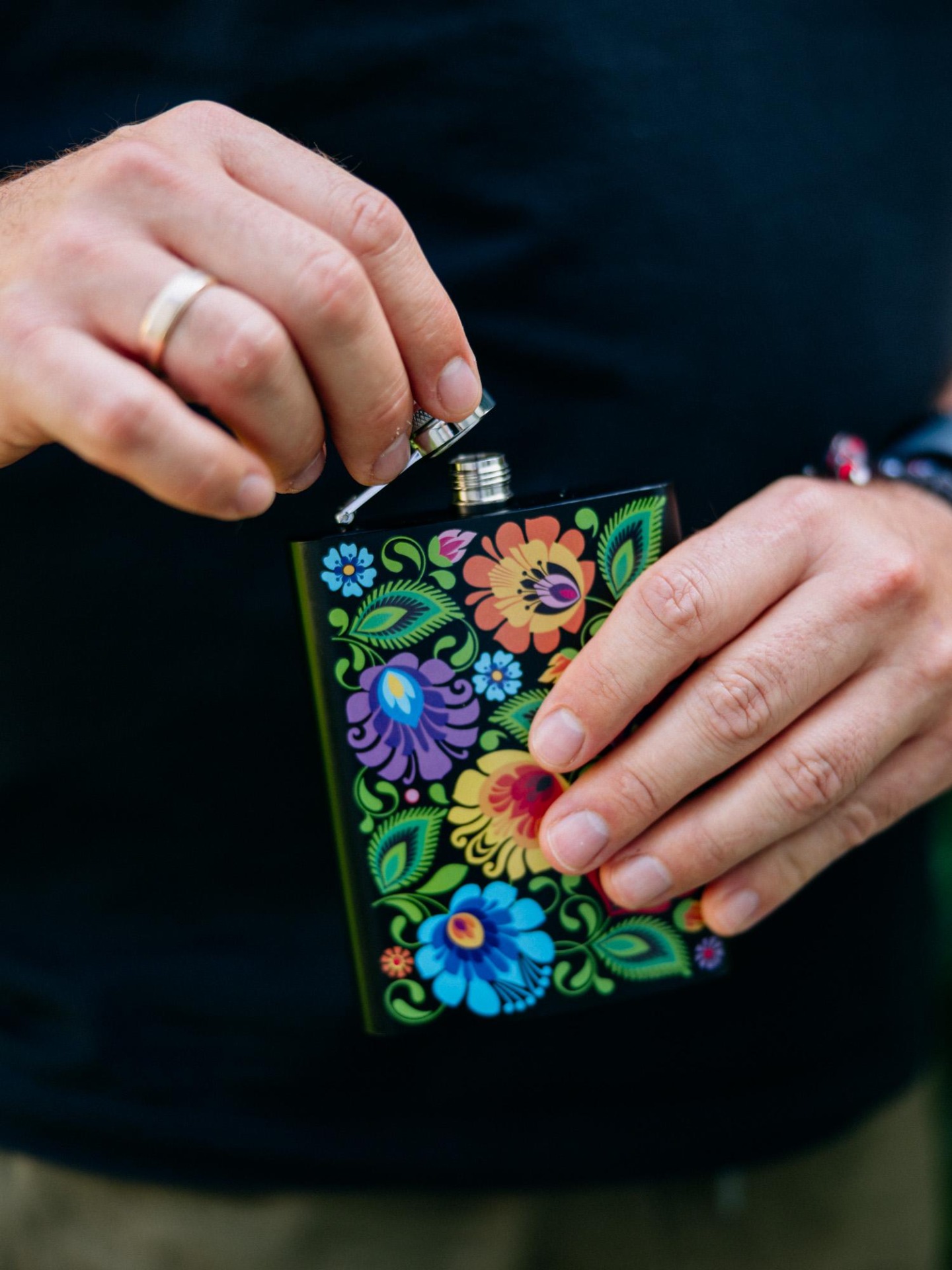 Ploskačka nerezová 220ml - kvety