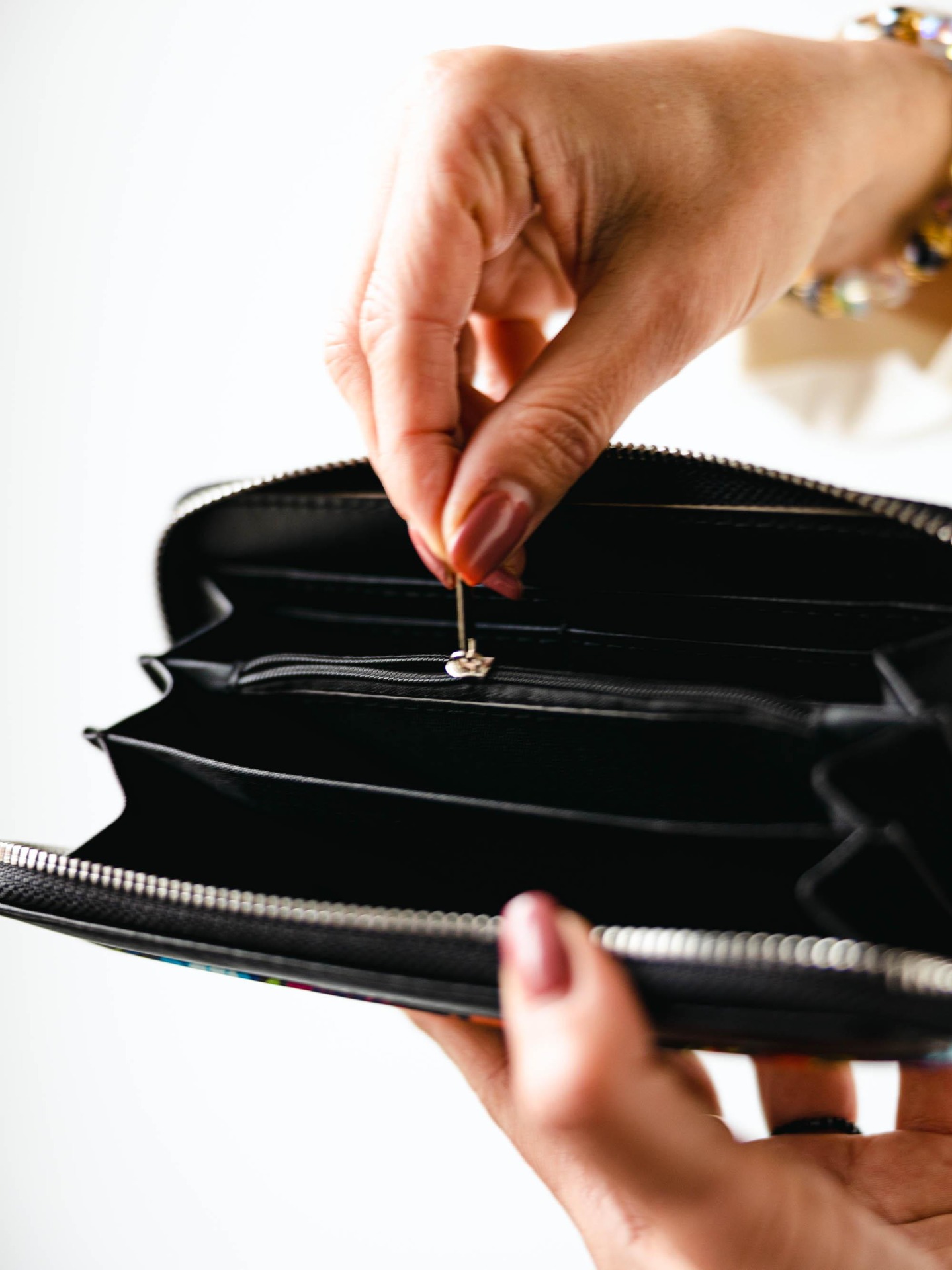 Veľká matná peňaženka - čierna