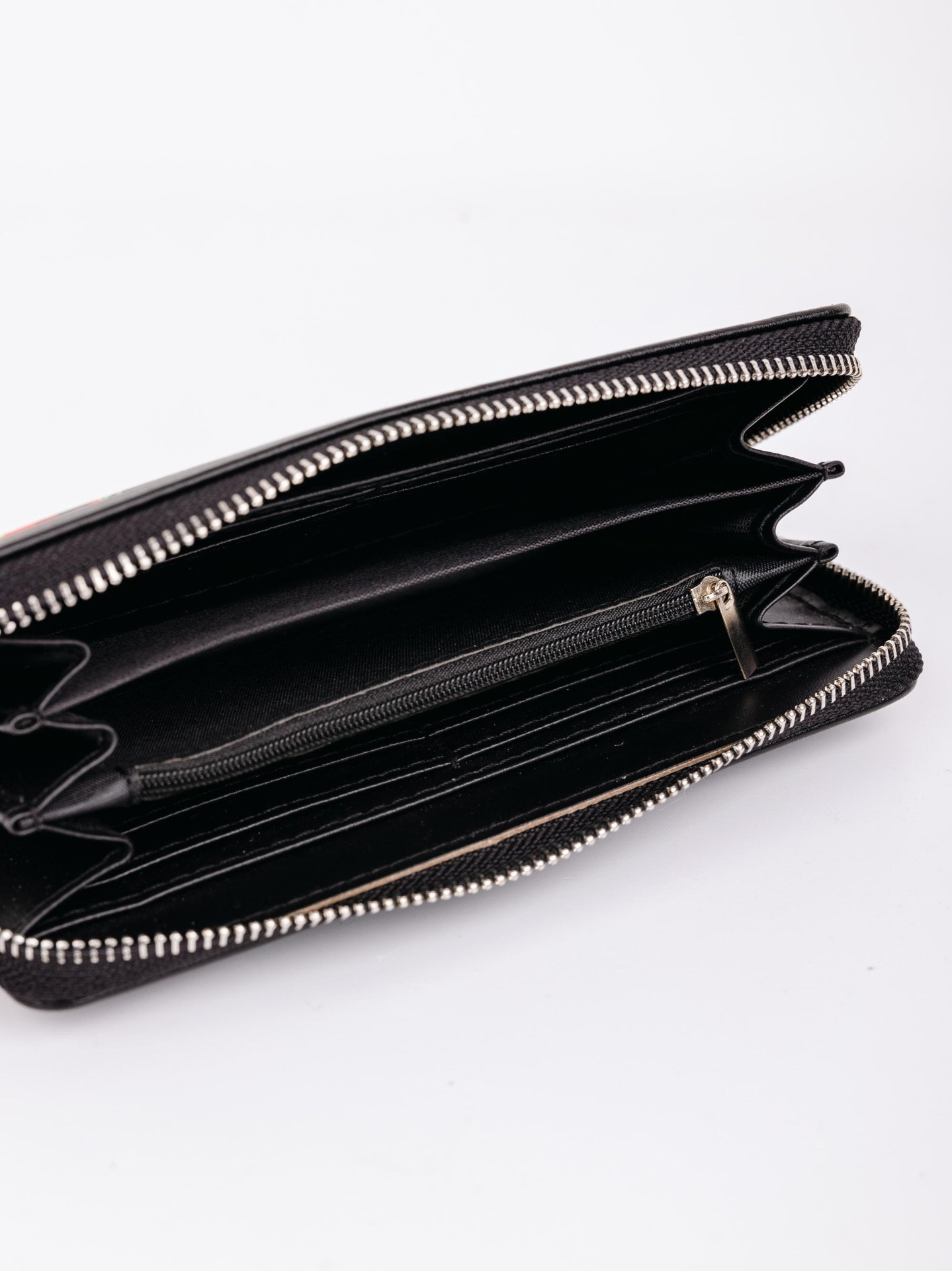 Veľká matná peňaženka - čierna