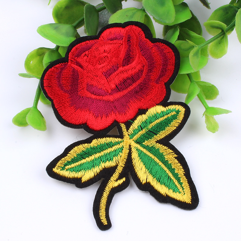 Termo nášivka - ruža 8,3x5,8 cm