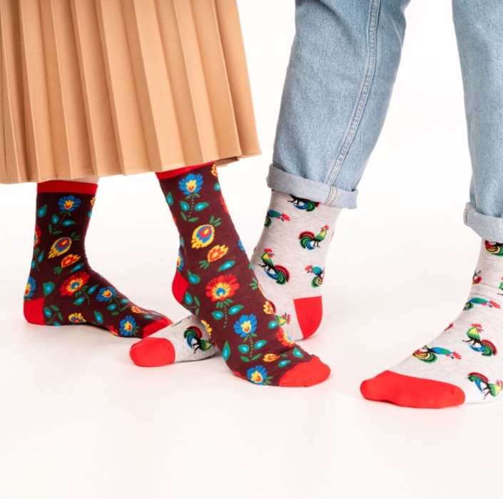 Pánske ponožky STEVEN - farebné kohúty na sivom podklade 39-42