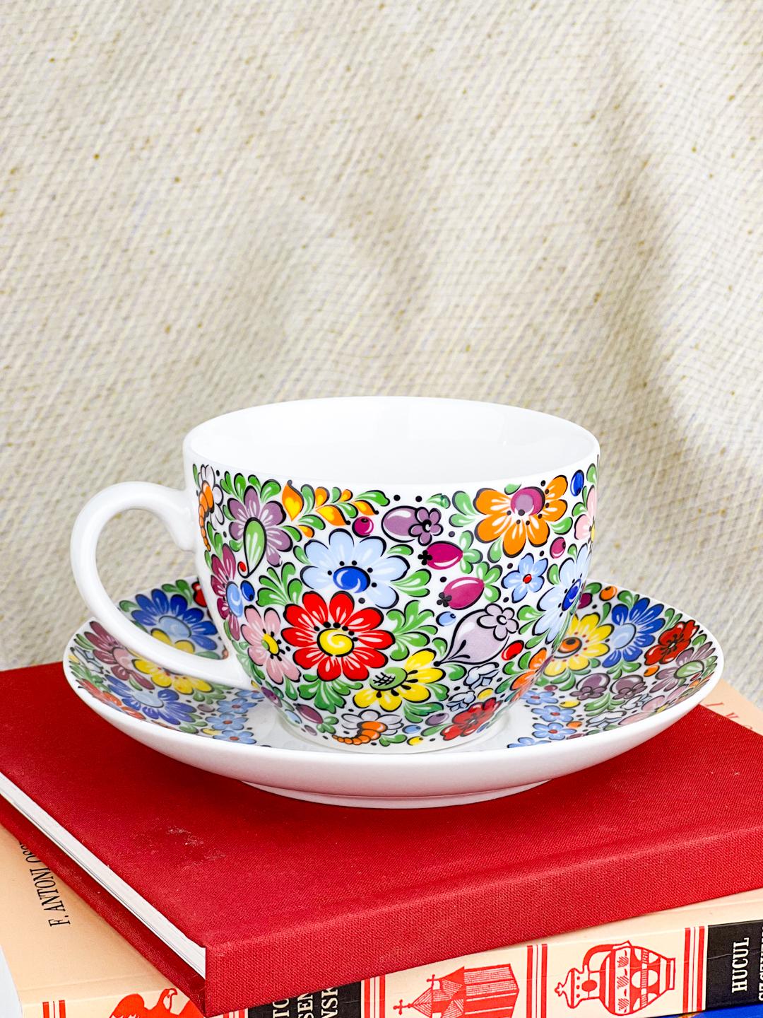 Šálka 220ml v darčekovej krabičke - kvetovaná